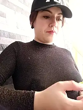 Lesly 10- online show from October 30, 2025, 8:50 pm