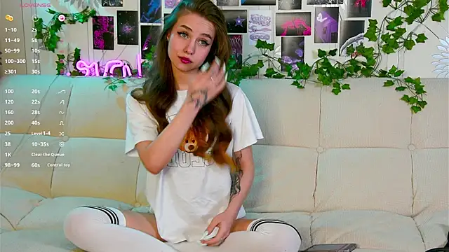 Alice loft online show from February 6, 2025, 10:43 pm