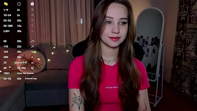 Snapshot of Alice_loft chatting on October 22, 2025, 2:22 am Alice loft online show from October 22, 2025, 2:22 am