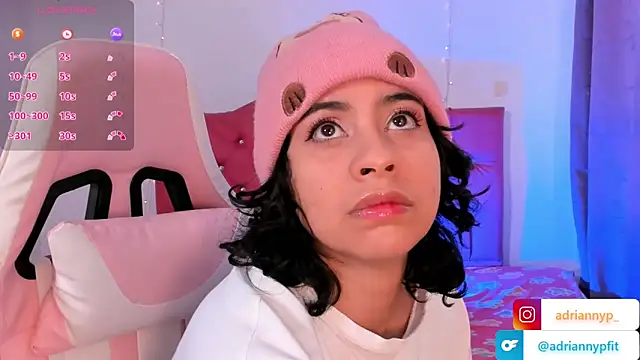 adriannyp 1 online show from September 22, 2025, 1:06 pm