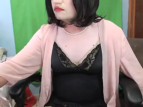 Lucy Pixie online show from September 16, 2025, 2:29 pm