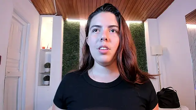 Lyssa Muller online show from October 23, 2025, 2:38 pm