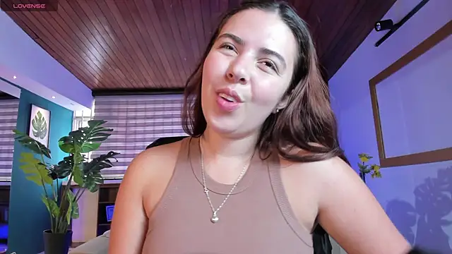 Lyssa Muller online show from October 3, 2025, 1:12 pm