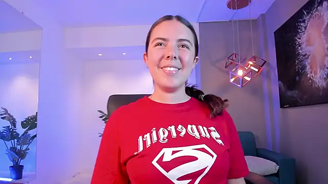 Lyssa Muller online show from October 6, 2025, 4:19 pm