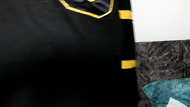 Snapshot of Exotic_tatto27121 chatting on December 4, 2024, 11:30 pm Exotic tatto27121 online show from December 4, 2024, 11:30 pm