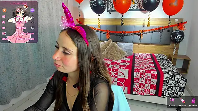 martina lujann online show from October 3, 2025, 1:45 pm