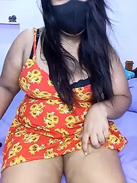 Snapshot of _Hot_Kisses_ chatting on March 8, 2025, 6:47 pm Hot Kisses online show from March 8, 2025, 6:47 pm