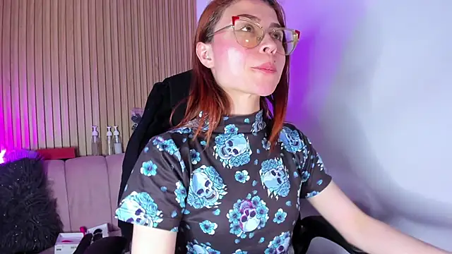 alessandra shayk6 online show from February 21, 2025, 12:38 am