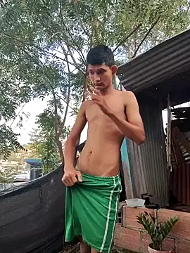 Snapshot of Juan_Hotcaliemte chatting on September 17, 2025, 11:12 am Juan Hotcaliemte online show from September 17, 2025, 11:12 am