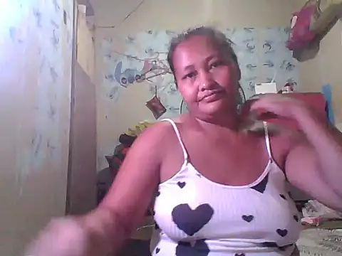 Sweetchuby1995 online show from May 30, 2026, 12:06 am
