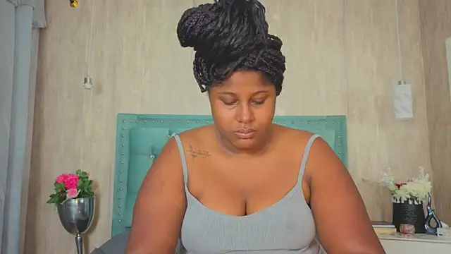 Snapshot of Alexa_roussee chatting on October 17, 2025, 12:29 pm Alexa roussee online show from October 17, 2025, 12:29 pm