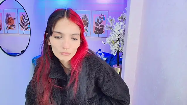 Dafne huges online show from October 6, 2025, 7:47 pm