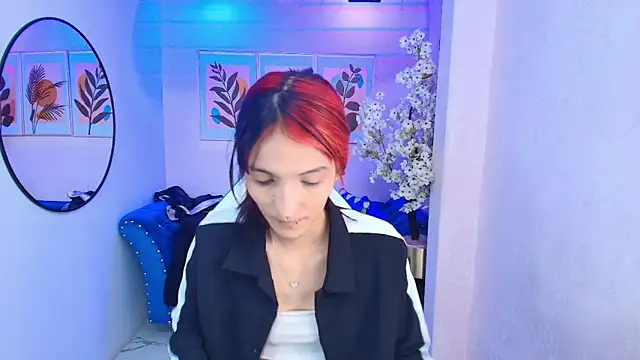 Dafne huges online show from September 27, 2025, 7:53 pm