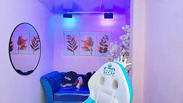 Dafne huges online show from September 29, 2025, 7:41 pm