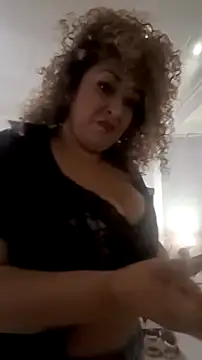 Snapshot of Katti_Barrera chatting on September 13, 2025, 1:33 pm Katti Barrera online show from September 13, 2025, 1:33 pm