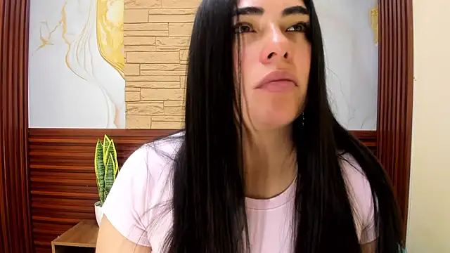 Snapshot of missexy303av chatting on October 18, 2025, 1:24 pm missexy303av online show from October 18, 2025, 1:24 pm