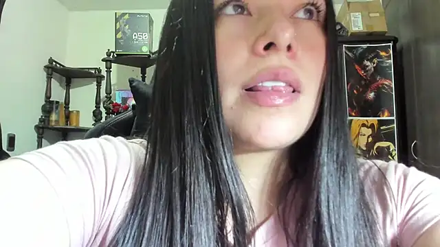 Snapshot of missexy303av chatting on March 13, 2025, 1:10 am missexy303av online show from March 13, 2025, 1:10 am