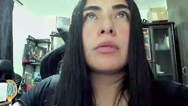 Snapshot of missexy303av chatting on February 26, 2025, 11:52 pm missexy303av online show from February 26, 2025, 11:52 pm