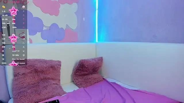 Snapshot of Sara_LatinLady chatting on December 16, 2024, 3:19 am Sara LatinLady online show from December 16, 2024, 3:19 am