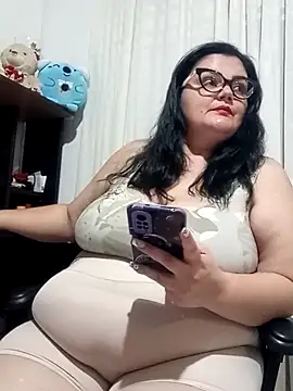 Madisonpalacio online show from February 13, 2025, 12:57 am