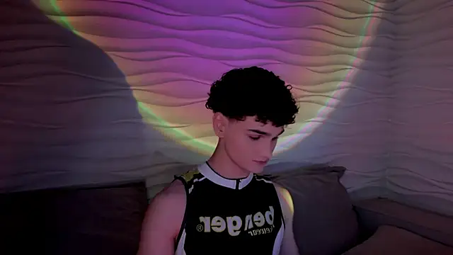 Snapshot of adam_21cm__ chatting on March 9, 2025, 4:44 pm adam 21cm online show from March 9, 2025, 4:44 pm