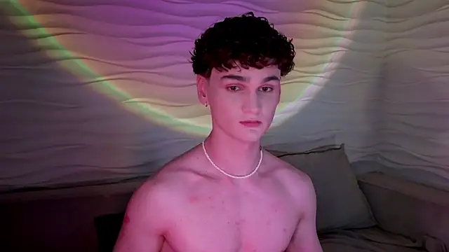 Snapshot of adam_21cm__ chatting on February 14, 2025, 7:44 pm adam 21cm online show from February 14, 2025, 7:44 pm