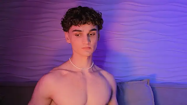 Snapshot of adam_21cm__ chatting on October 4, 2025, 3:57 pm adam 21cm online show from October 4, 2025, 3:57 pm