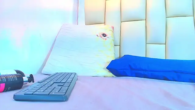 Snapshot of mss_mar chatting on October 9, 2025, 3:07 am mss mar online show from October 9, 2025, 3:07 am