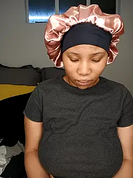 DrippinCaramelCutie online show from November 26, 2025, 1:38 am