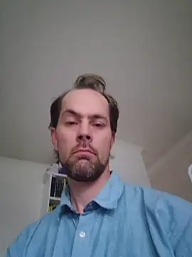 mrHardFox online show from July 21, 2026, 4:03 am