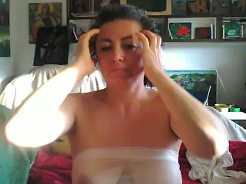 MariaAnaSunshine online show from March 13, 2025, 7:20 am