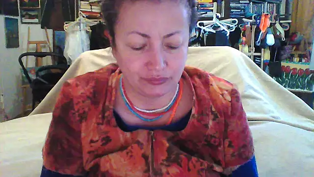 MariaAnaSunshine online show from March 25, 2026, 5:51 am