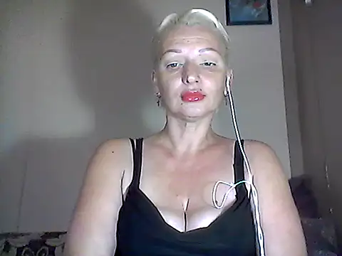 Snapshot of MaryJane441 chatting on September 19, 2025, 6:01 pm MaryJane441 online show from September 19, 2025, 6:01 pm