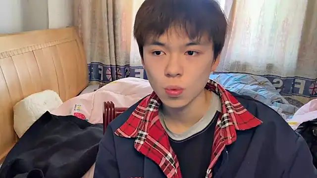xiaottt1918 online show from January 20, 2025, 5:15 am