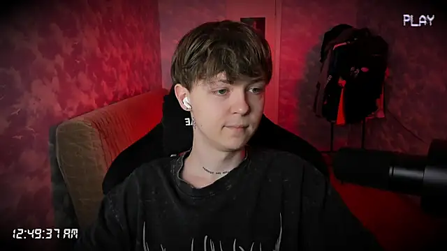 Snapshot of charonbaby1 chatting on September 16, 2025, 9:49 pm charonbaby1 online show from September 16, 2025, 9:49 pm