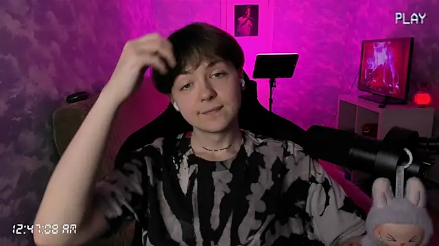 Snapshot of charonbaby1 chatting on October 23, 2025, 9:46 pm charonbaby1 online show from October 23, 2025, 9:46 pm