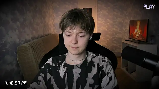 Snapshot of charonbaby1 chatting on September 29, 2025, 8:47 pm charonbaby1 online show from September 29, 2025, 8:47 pm