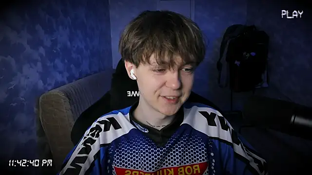 Snapshot of charonbaby1 chatting on September 15, 2025, 8:42 pm charonbaby1 online show from September 15, 2025, 8:42 pm