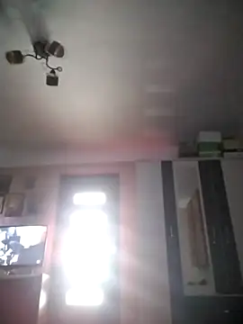 nudistu021 online show from April 19, 2026, 8:04 am