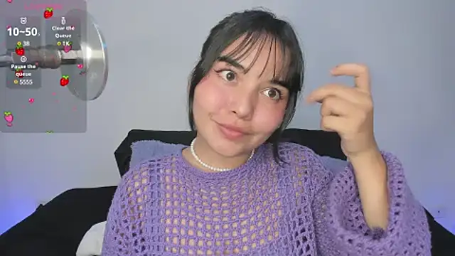 Snapshot of Lilly_Kinky chatting on January 13, 2025, 1:56 am Lilly Kinky online show from January 13, 2025, 1:56 am