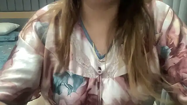 Snapshot of sassypooja chatting on June 10, 2026, 5:52 am sassypooja online show from June 10, 2026, 5:52 am
