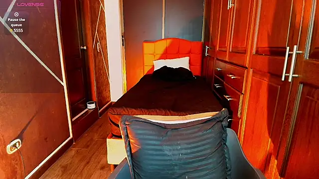 SexyNaf online show from March 11, 2025, 10:20 pm