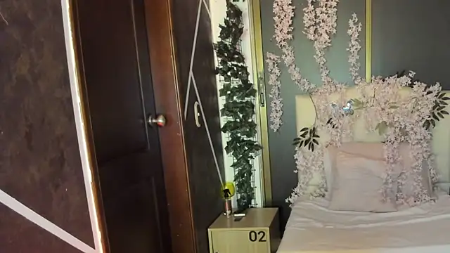 SexyNaf online show from October 15, 2025, 7:11 pm