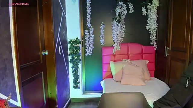 SexyNaf online show from October 20, 2025, 7:14 pm