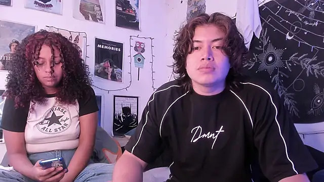 Snapshot of hothoneychile chatting on September 24, 2025, 2:23 pm hothoneychile online show from September 24, 2025, 2:23 pm