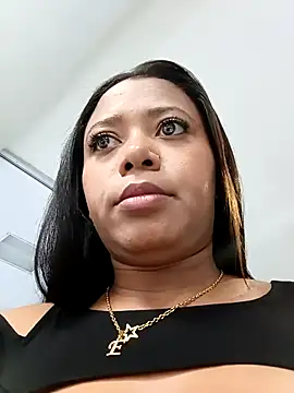 Snapshot of cindy_damm chatting on October 27, 2025, 7:37 pm cindy damm online show from October 27, 2025, 7:37 pm