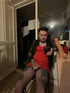 lope85540 online show from October 9, 2025, 3:29 am