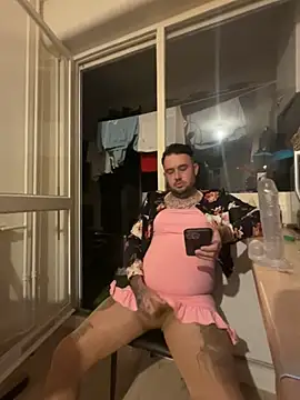 lope85540 online show from September 18, 2025, 4:04 am