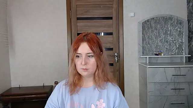 Kristy-Max online show from September 22, 2025, 10:38 pm