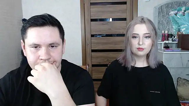 Kristy-Max online show from March 9, 2025, 9:36 pm